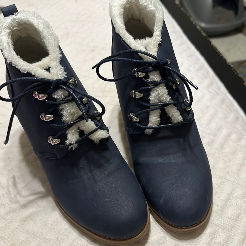 Nautica boots